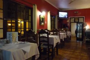 J&P Grill House/NetCafe