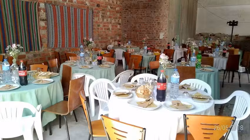 Kaff&eacute; Take Away