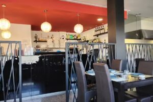 Koihouse sushi bar teppan yaki