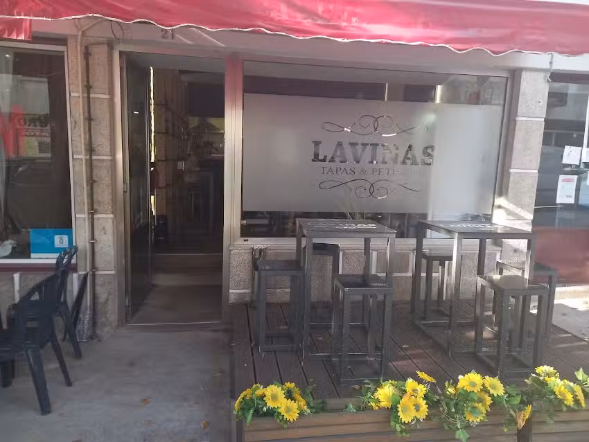 Lavinas Tapas & Petiscos &ndash; Snack Restaurante