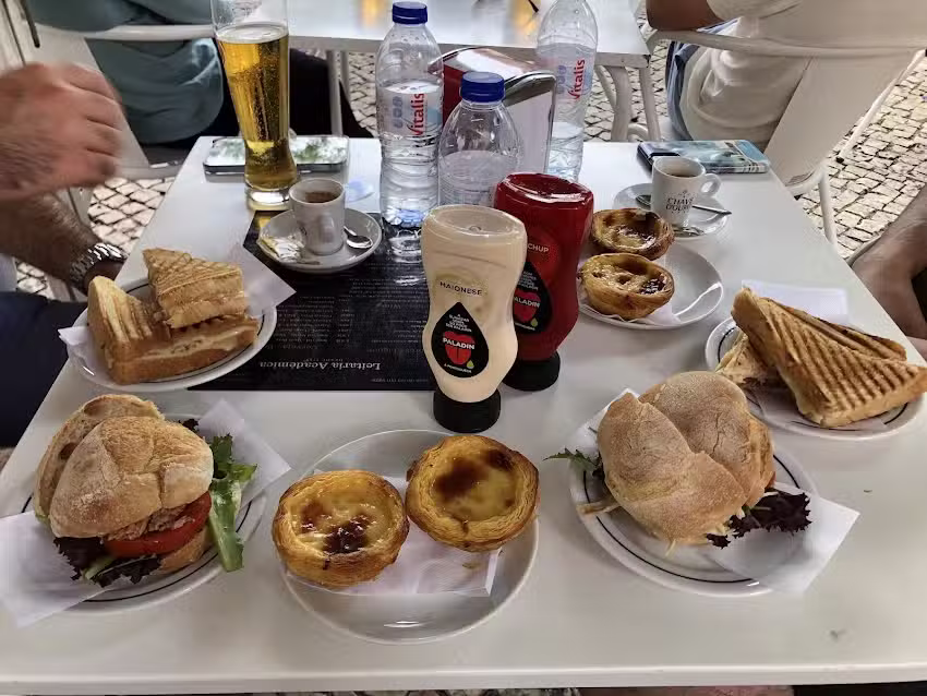 Leitaria Acad&eacute;mica