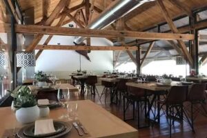 Locomotiva Wine & Gourmet