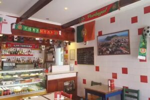 Louie’s Place Restaurant & Cafe