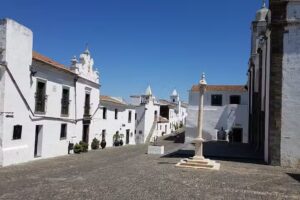 Luc&iacute;lia & Galhanas