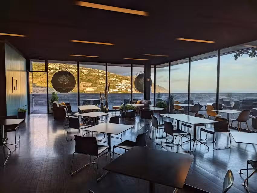 Magnolia Contemporary Bar & Restaurant