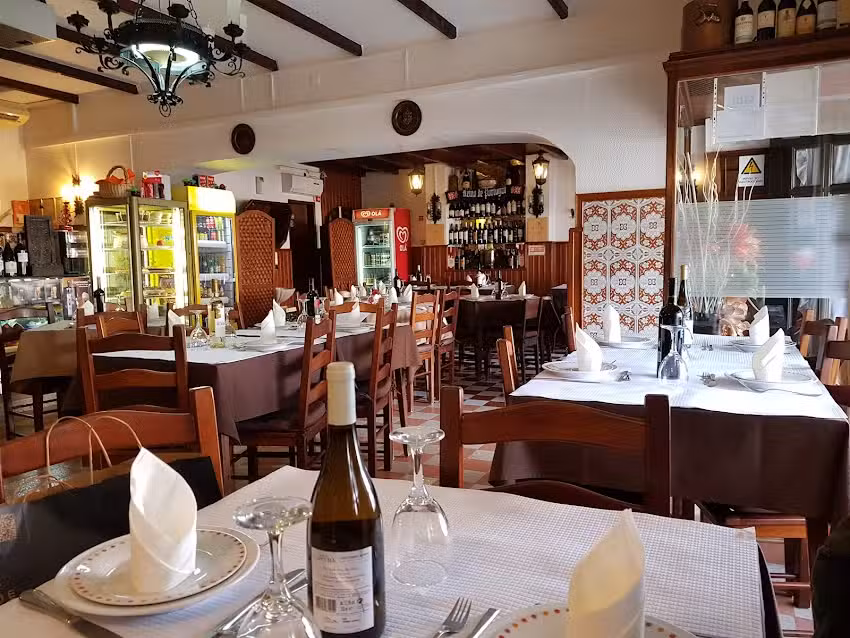 Manjar Real-Restaurante E Bar, Lda.
