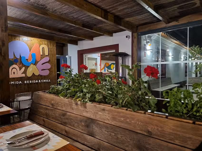 Manjedoura Restaurante Bar