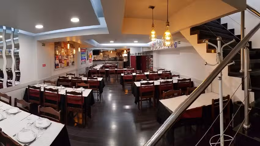 Manos Barros