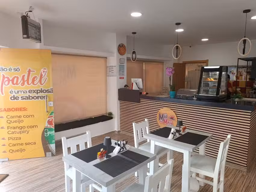 M&atilde;o Na Massa Salgados