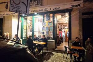 Marcelino P&atilde;o & Vinho