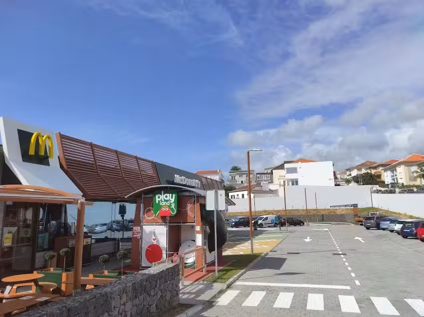 McDonald&rsquo;s Angra do Hero&iacute;smo