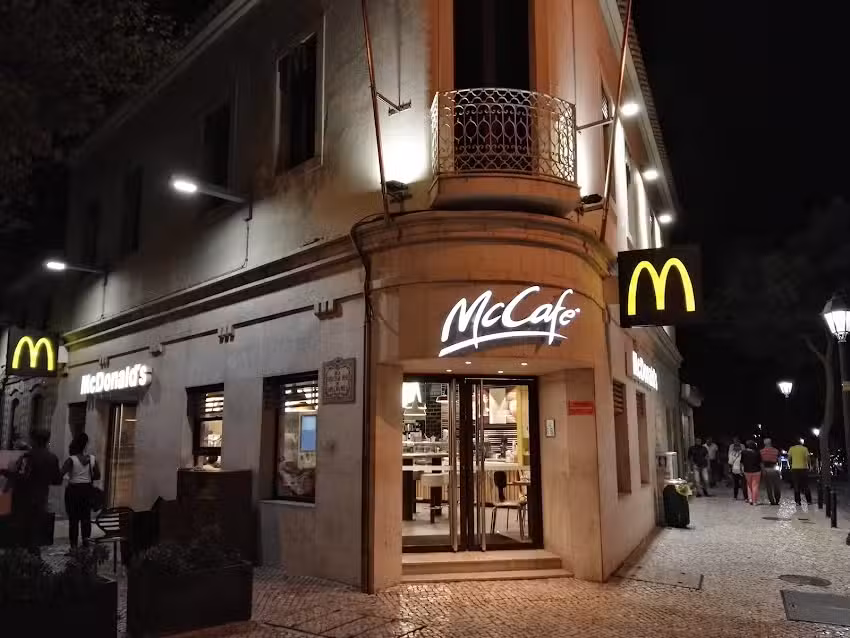 McDonald&rsquo;s &ndash; Cascais Largo da Esta&ccedil;&atilde;o