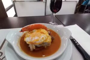 Meia Banana &ndash; Snack-Bar, Lda.