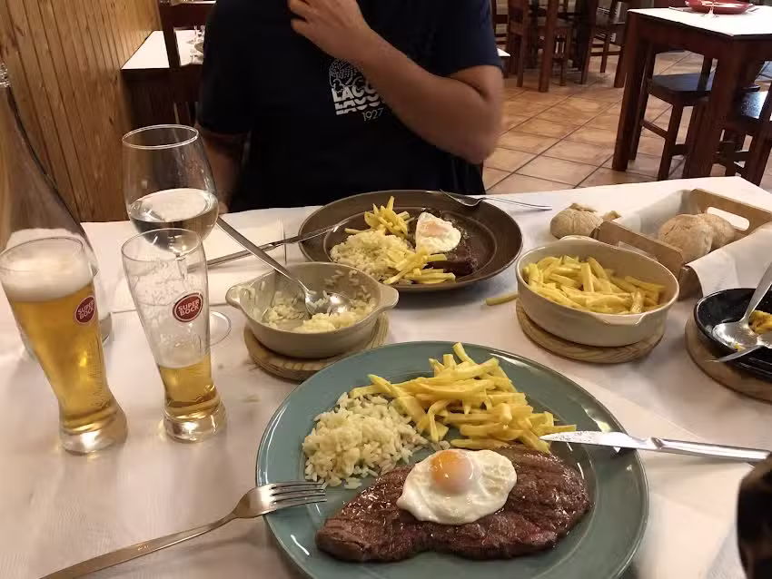 Meia L&eacute;gua