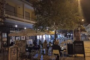 Meia Volta de &Uacute;rano