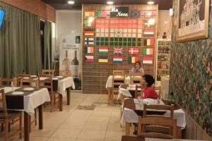 Mr.Naan Indian Restaurant