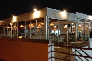 Must Rooftop by:100Stress