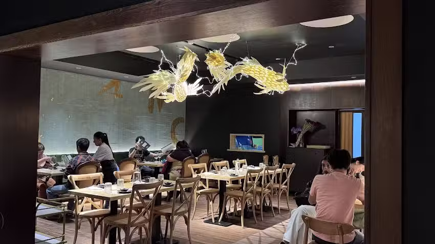 N.O.A Sushi Alcoit&atilde;o