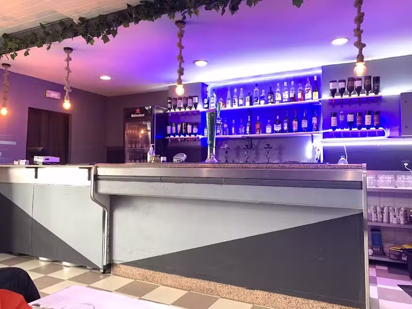 Namaste Santar&eacute;m