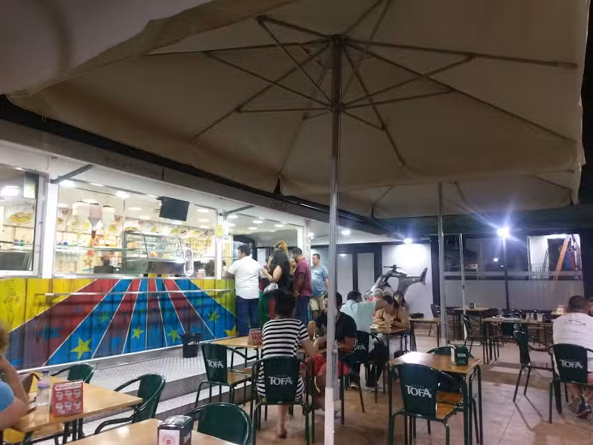 Nico&rsquo;s Burguer &ndash; C&acirc;mara de Lobos