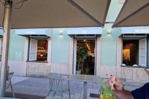NOSHI Vila &ndash; Coffee & Healthy Food