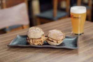 O Ca&ccedil;ula Cervejaria