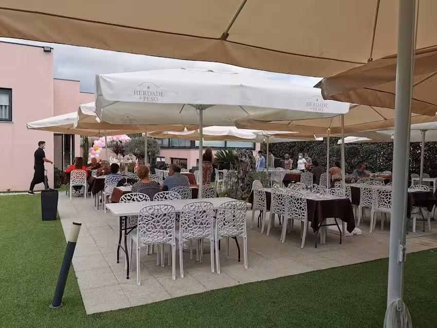 O Cantinho Do Jo&atilde;o &ndash; Caf&eacute; E Restaurante, Lda.