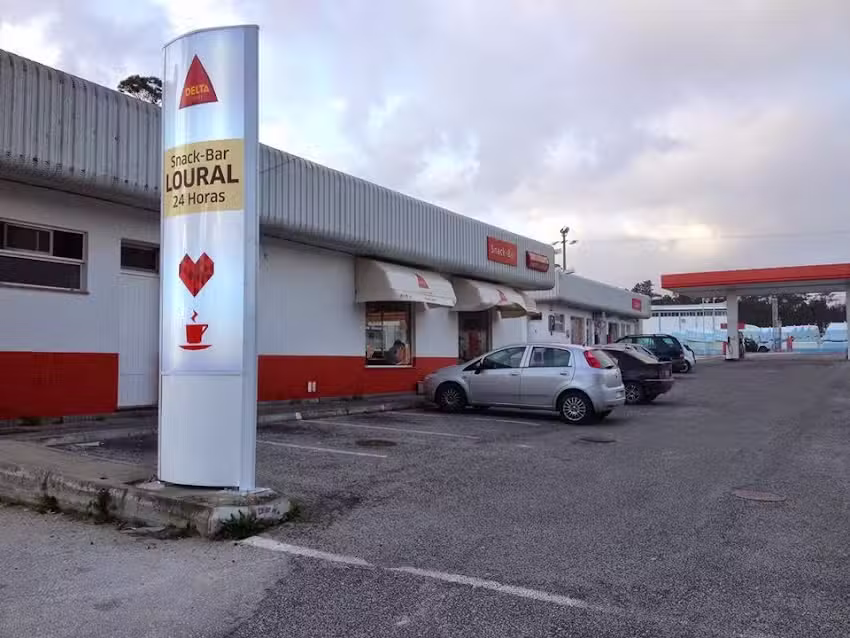 &ldquo;O Loural&rdquo; Snack-Bar