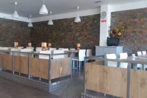 O Rei dos Cachorros -Restaurante Snack-Bar / Academia de Bilhar