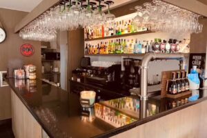 O Vermelhinho Food & Drinks