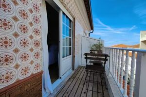 O Violas _ Art Coffee & Guesthouse