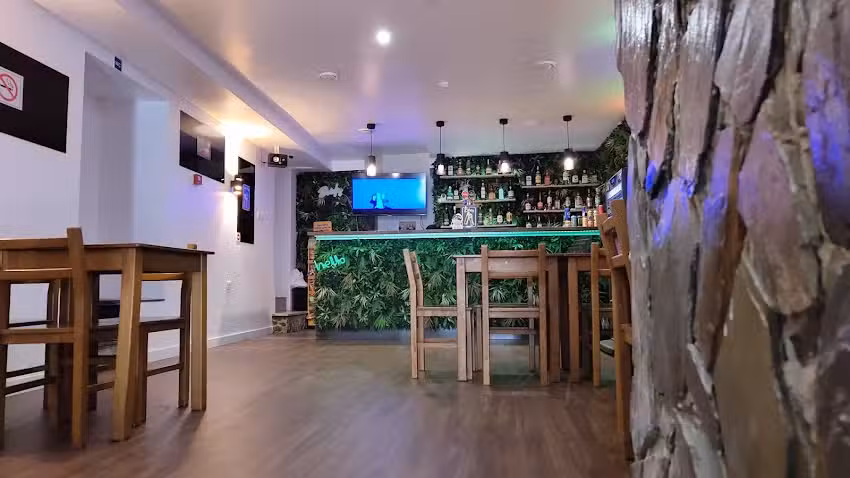 Old Skool Bar