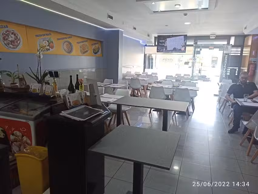 Onda Tropic&aacute;lia