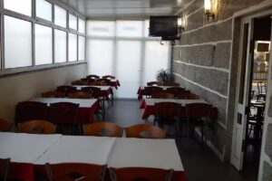 P&atilde;o Quente Jovem &ndash; Snacks