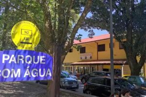 Parque Com &Aacute;gua