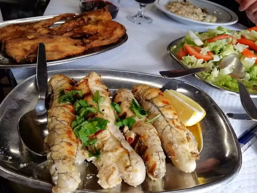 Parreirinha de Alg&eacute;s