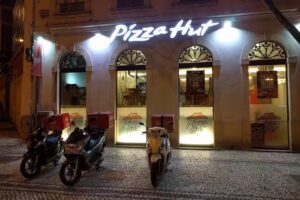 Pizza Hut