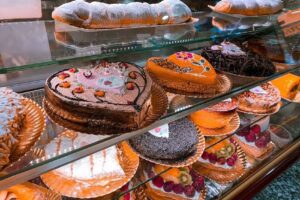 Pizzaria Central Luz & Martins, Lda.