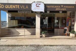 Pizzaria P&atilde;o Quente Vila, Lda.