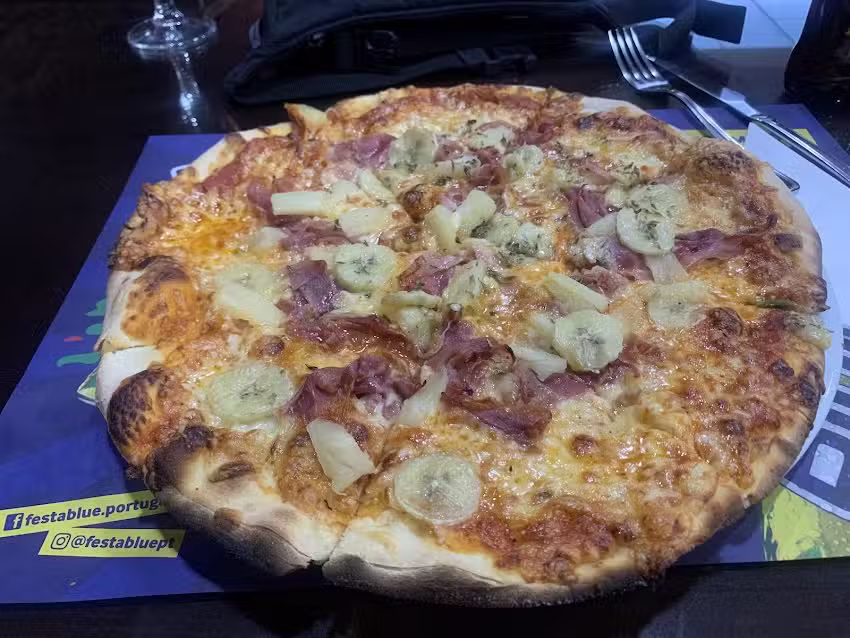 Pizzaria Salada de Frutas