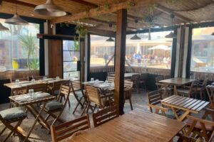 Porta 01 &ndash; Churrascaria & Bar