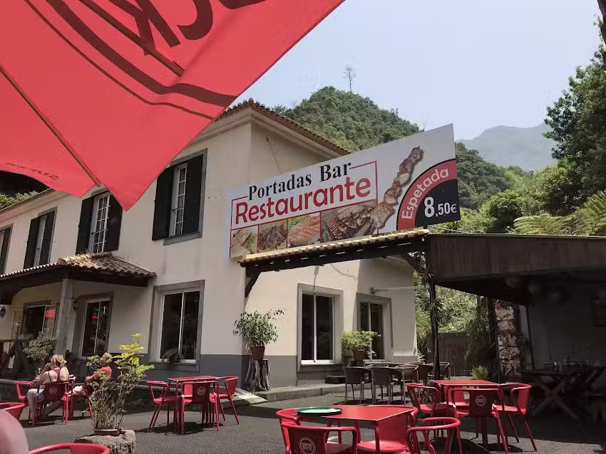 Portadas Bar &ndash; Restaurante