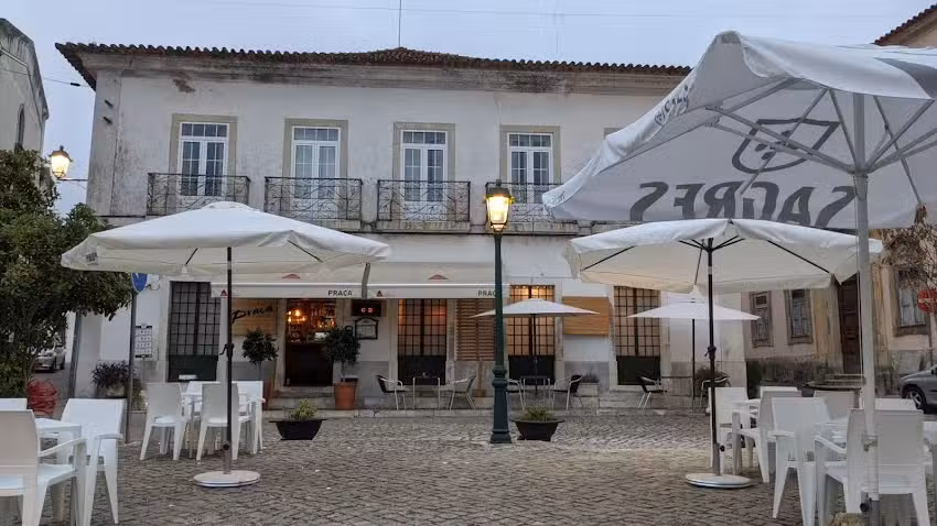 Pra&ccedil;a GastroPub