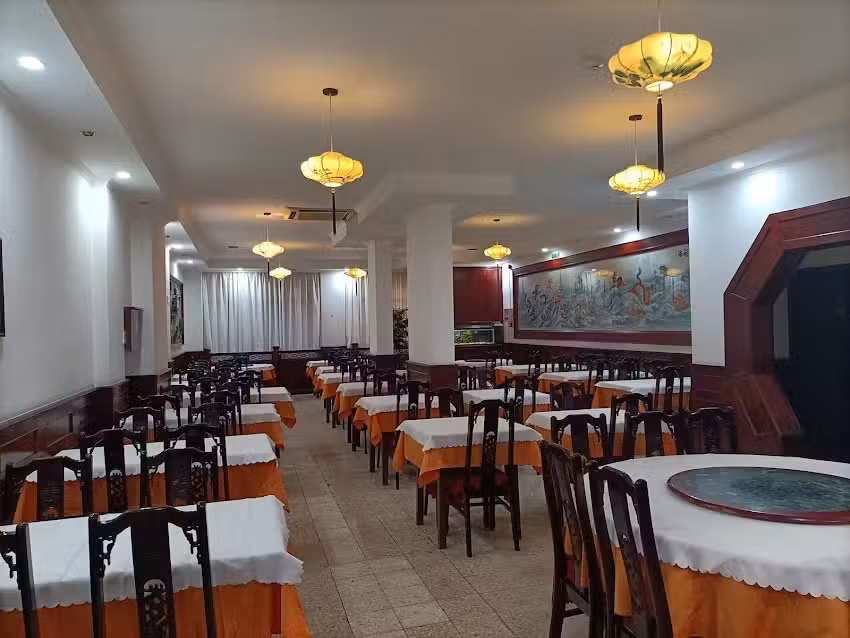 Primavera &ndash; Restaurante Chin&ecirc;s