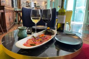 Restaurant Checkout by Leonel Pereira Wine Shop & Food Experiences