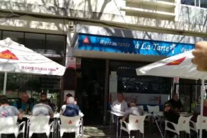 Restaurante &Agrave; L&aacute; Tarte