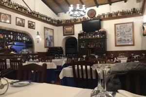 Restaurante Antiqu&aacute;rios dos Leit&otilde;es