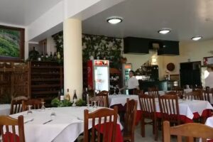 RESTAURANTE BANHOS FÉRREOS 2