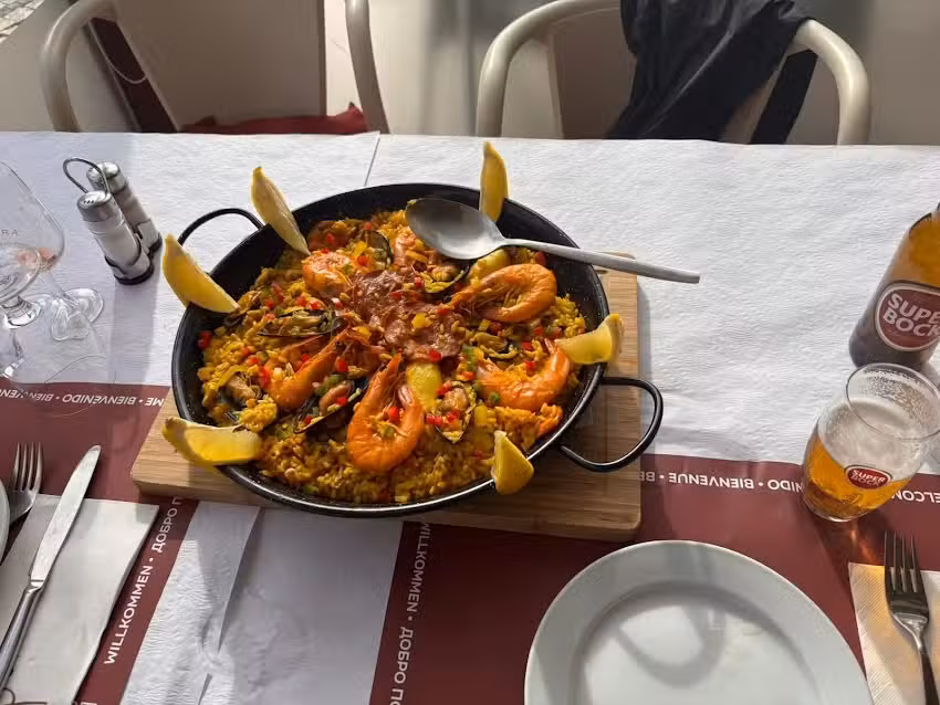 Restaurante Barril Nazar&eacute;