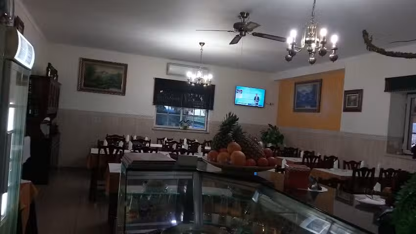 Restaurante Caf&eacute; Bar&atilde;o Dourado